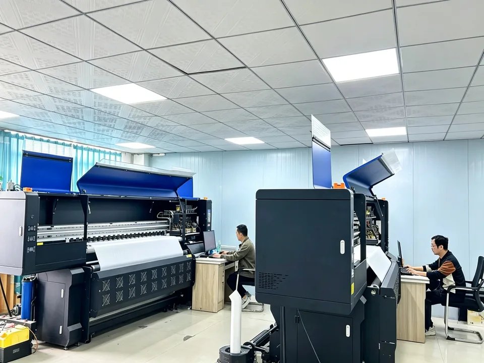 Digital inkjet printers in the OUYI printing room